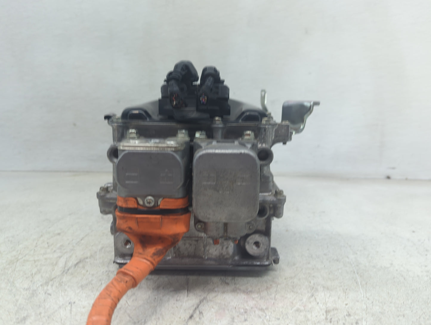 2017-2022 Toyota Prius Hybrid DC Synergy Drive Power Inverter P/N:232100-1361 G9200-47260 Fits Fits 2017 2018 2019 2020 2021