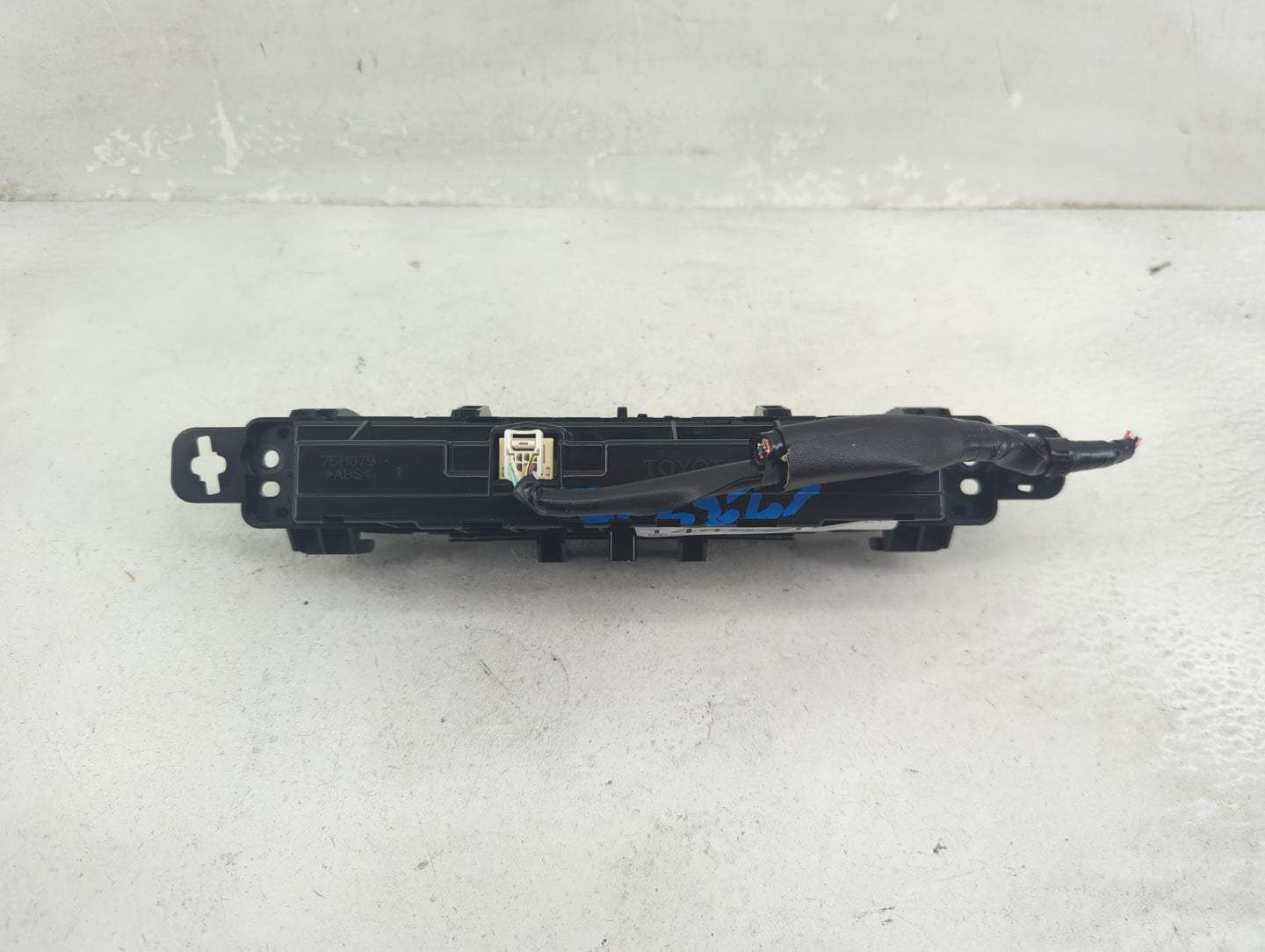 2016-2022 Toyota Prius Climate Control Module Temperature AC/Heater Replacement P/N:55900-47191 640-1B70 Fits OEM Used Auto 