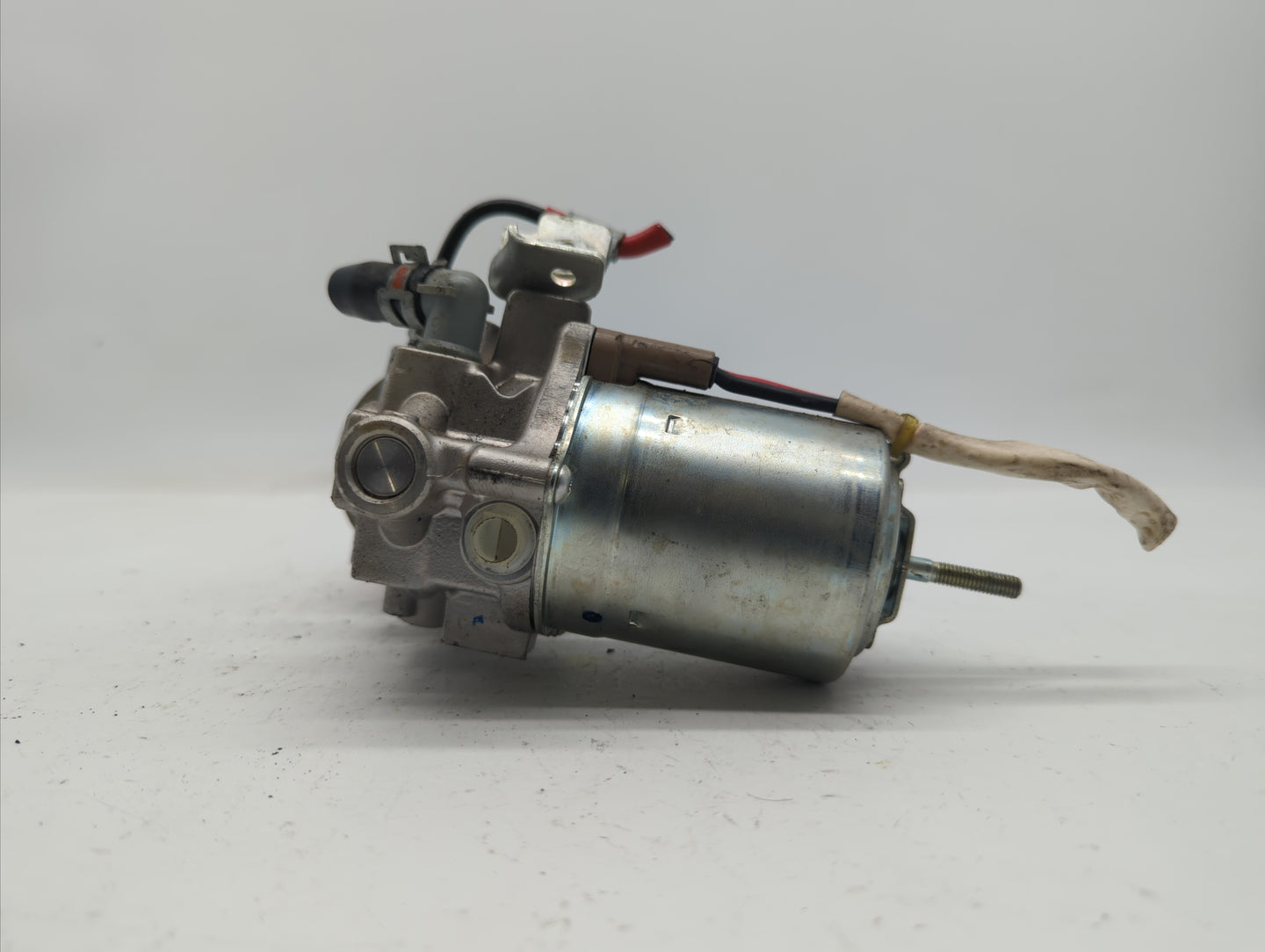 2016-2022 Toyota Prius ABS Pump Control Module Replacement P/N:47070-47070 Fits Fits 2016 2017 2018 2019 2020 2021 2022 OEM 