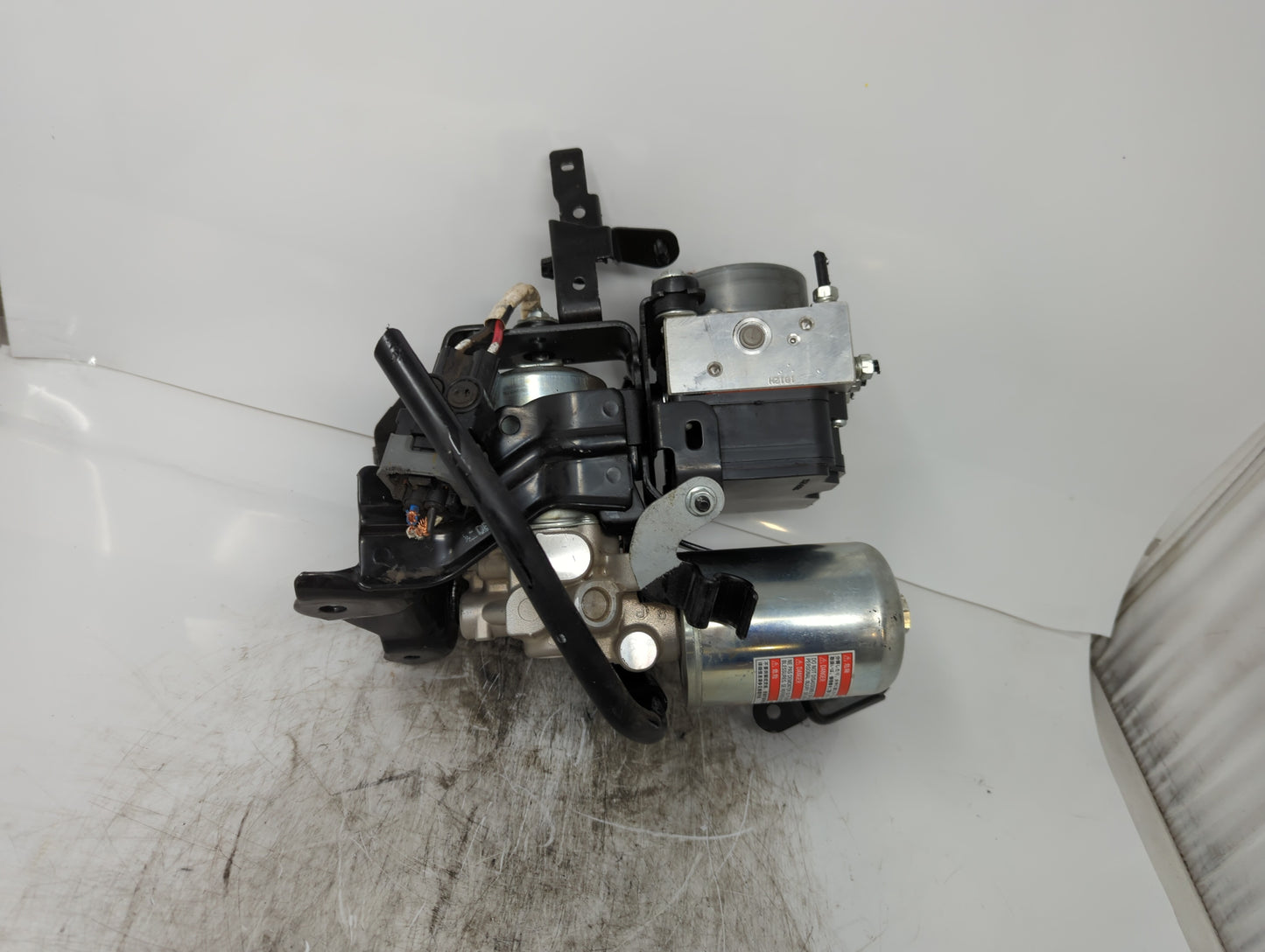 2016-2022 Toyota Prius ABS Pump Control Module Replacement P/N:47070-47070 Fits Fits 2016 2017 2018 2019 2020 2021 2022 OEM 