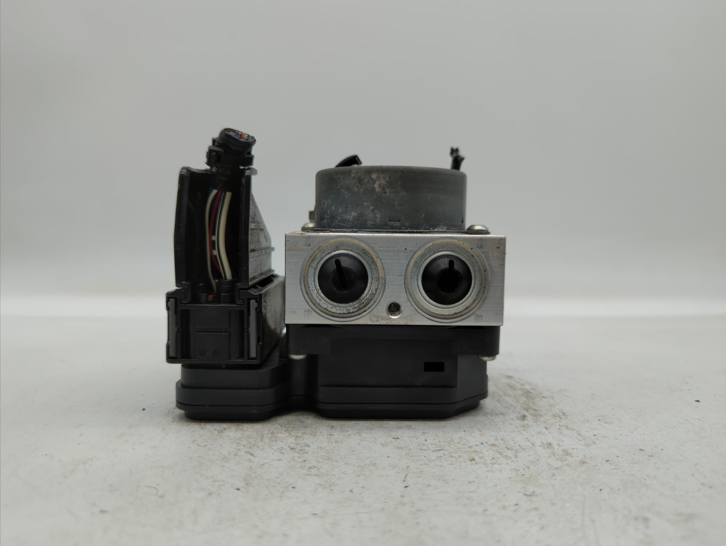 2016-2022 Toyota Prius ABS Pump Control Module Replacement P/N:44510-47070 Fits Fits 2016 2017 2018 2019 2020 2021 2022 OEM 