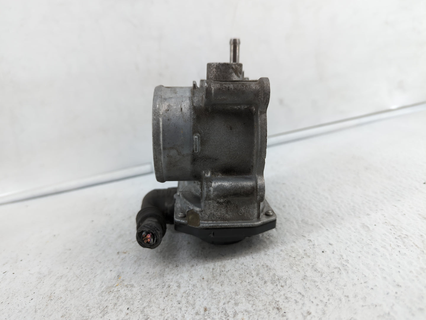 2010-2022 Toyota Prius Throttle Body P/N:22030-37060 Fits Fits 2010 2011 2012 2013 2014 2015 2016 2017 2018 2019 2020 2021 2