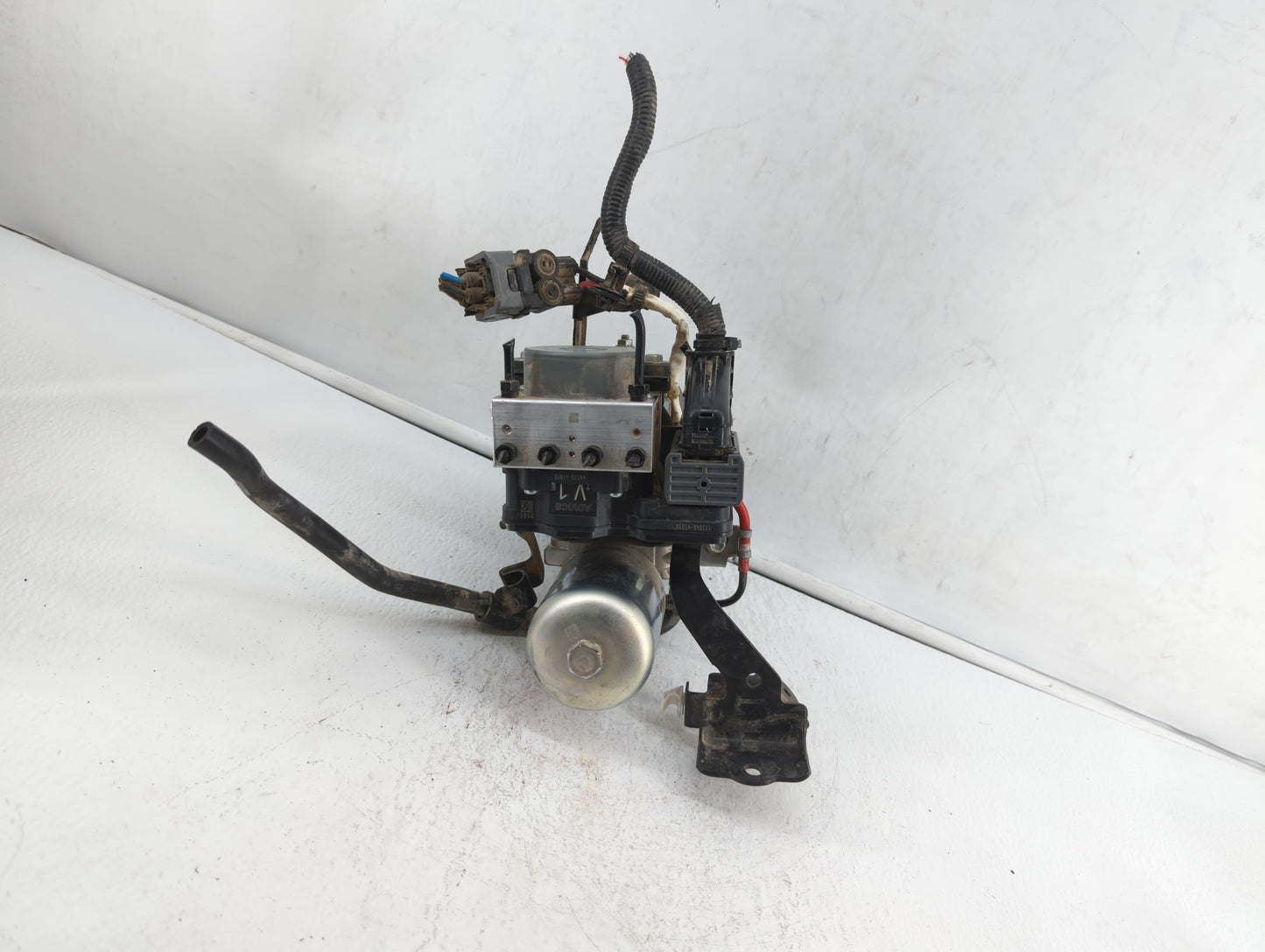 2016-2022 Toyota Prius ABS Pump Control Module Replacement P/N:44510-47070 113040-41030 Fits OEM Used Auto Parts - Oemusedau