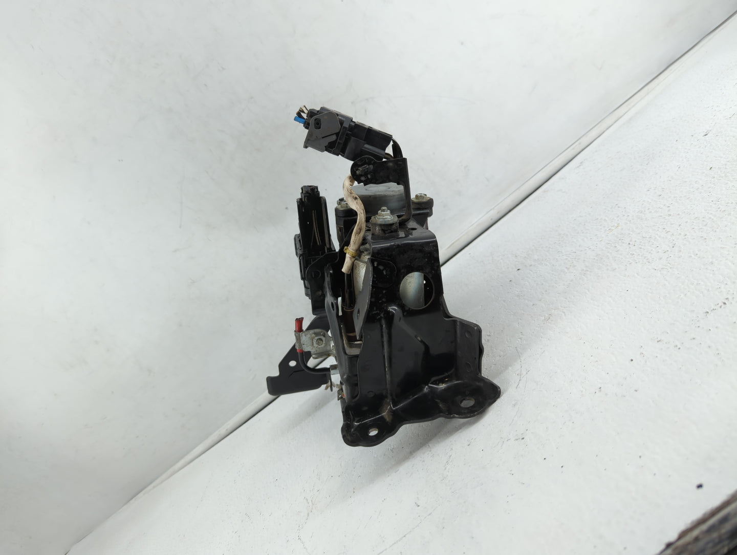 2016-2022 Toyota Prius ABS Pump Control Module Replacement P/N:44510-47070 113040-41030 Fits OEM Used Auto Parts - Oemusedau