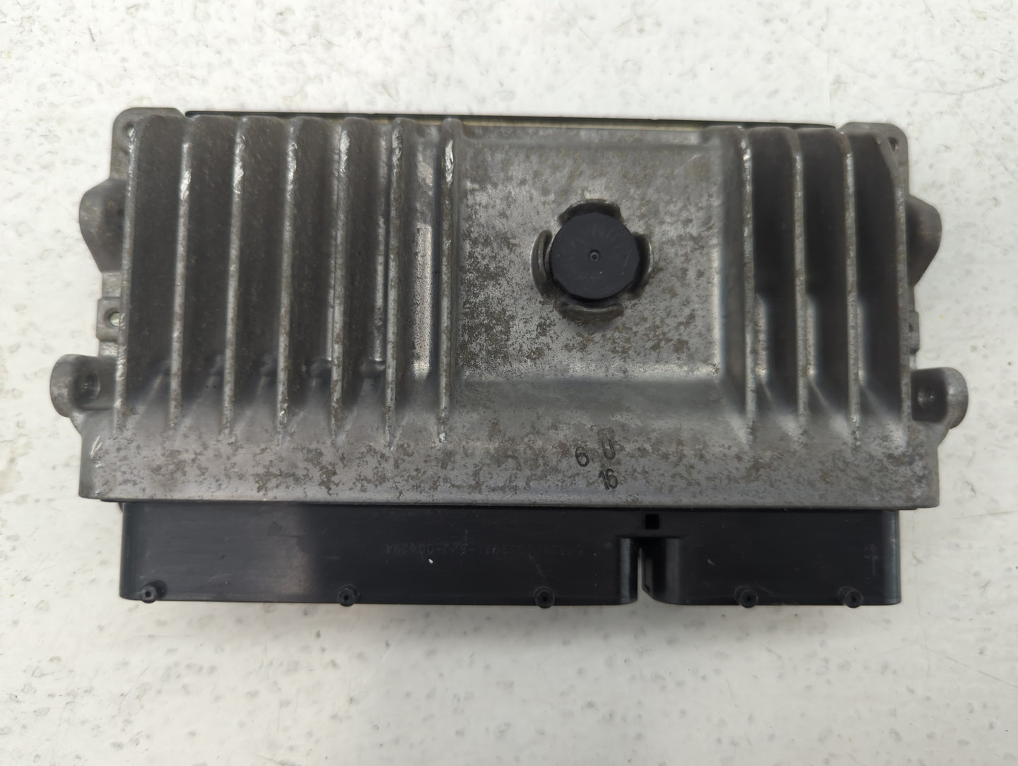 2017-2020 Toyota Prius PCM Engine Control Computer ECU ECM PCU OEM P/N:275600-8093 89661-47750 Fits Fits 2017 2018 2019 2020
