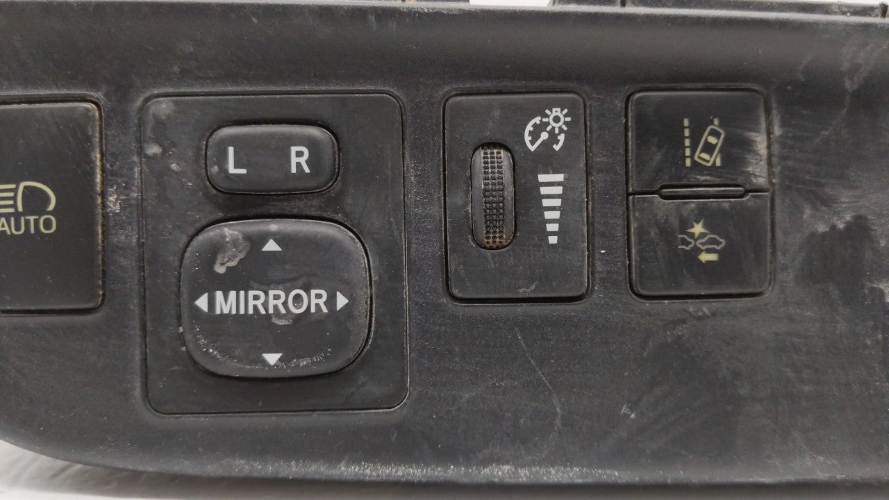 2017 Toyota Prius C Headlight Head Light Switch Lamp Control 55446-52130 - Oemusedautoparts1.com