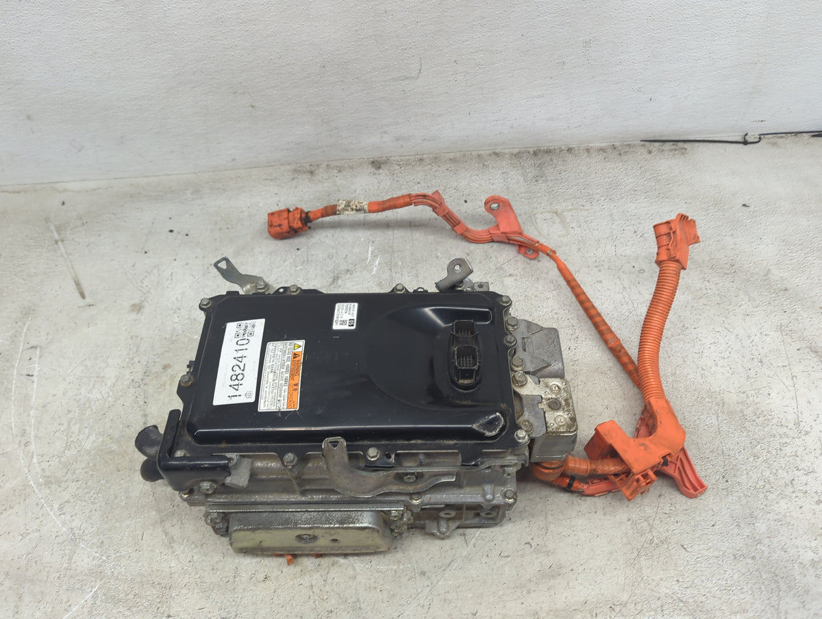 2017-2022 Toyota Prius Prime Hybrid DC Synergy Drive Power Inverter P/N:G9200-47270 22JTEA472701GK180041 Fits OEM Used Auto 