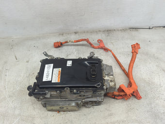 compare product 2017-2022 Toyota Prius Prime Hybrid DC Synergy Drive Power Inverter P/N:G9200-47270 22JTEA472701GK180041 Fits OEM Used Auto Parts