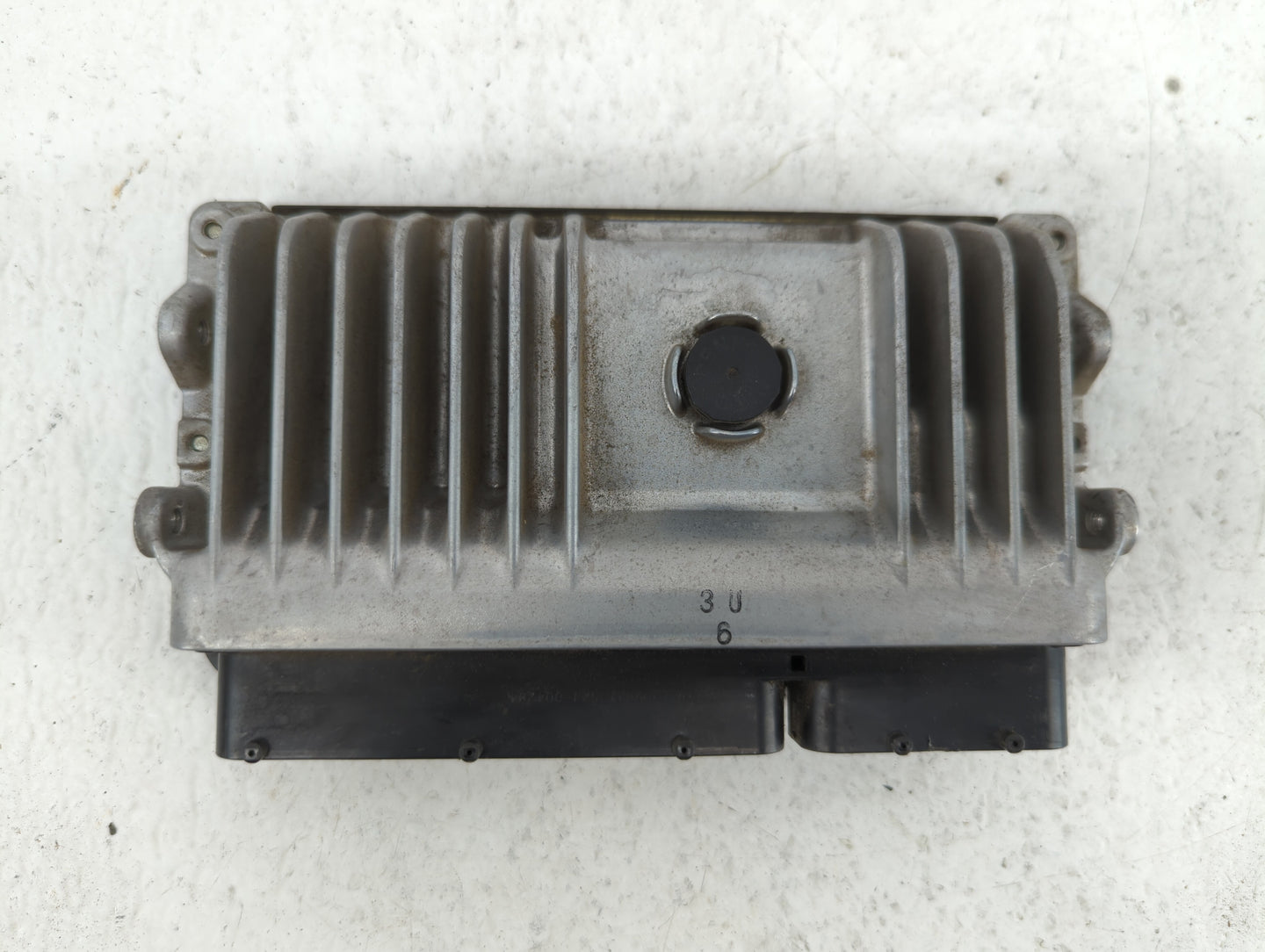 2017-2020 Toyota Prius Prime PCM Engine Control Computer ECU ECM PCU OEM P/N:69661-47750 Fits Fits 2017 2018 2019 2020 OEM U