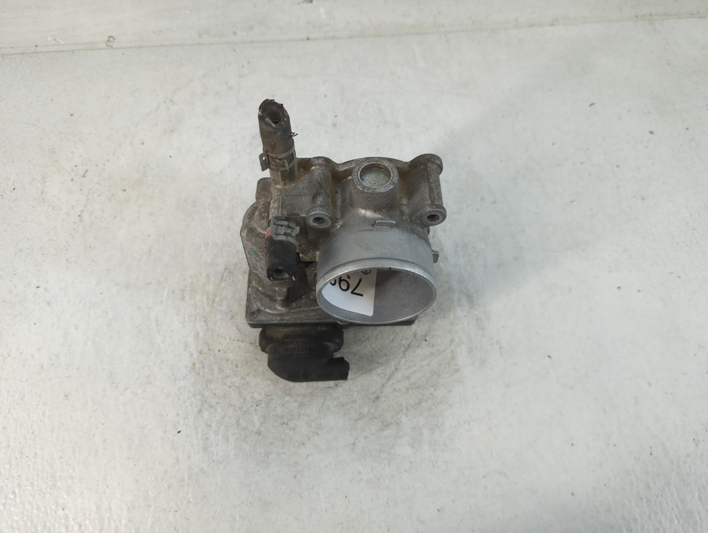 2017-2019 Toyota Prius Prime Throttle Body Fits Fits 2010 2011 2012 2013 2014 2015 2016 2017 2018 2019 2020 2021 2022 OEM Us