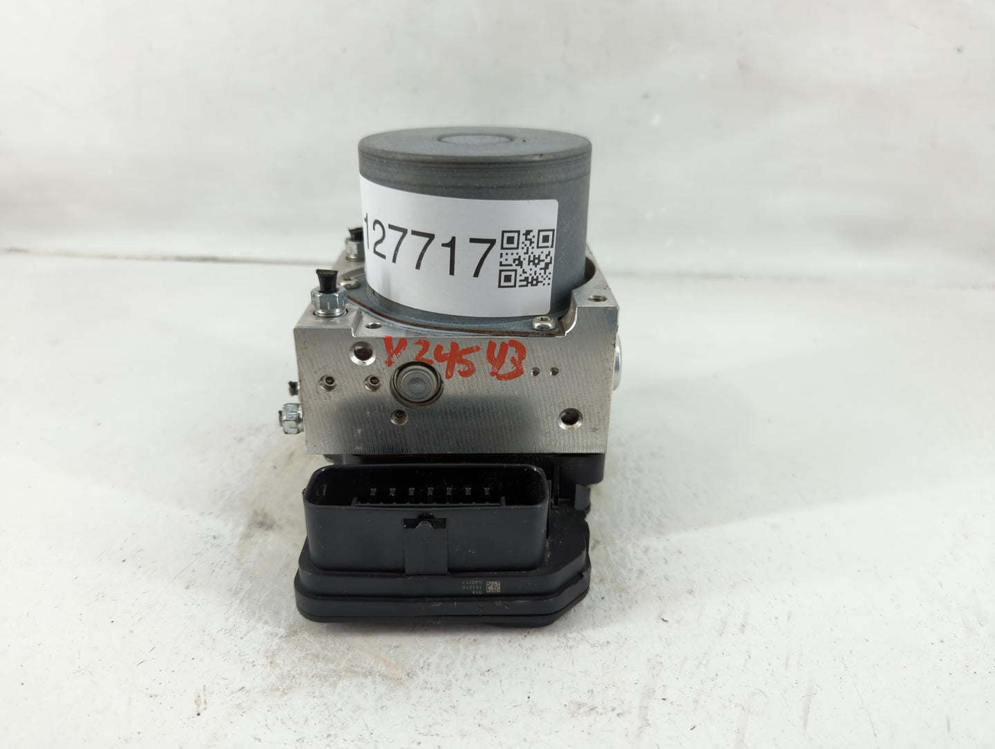 2017-2018 Toyota Rav4 ABS Pump Control Module Replacement P/N:116040-43150 89541-0R110 Fits Fits 2017 2018 OEM Used Auto Par
