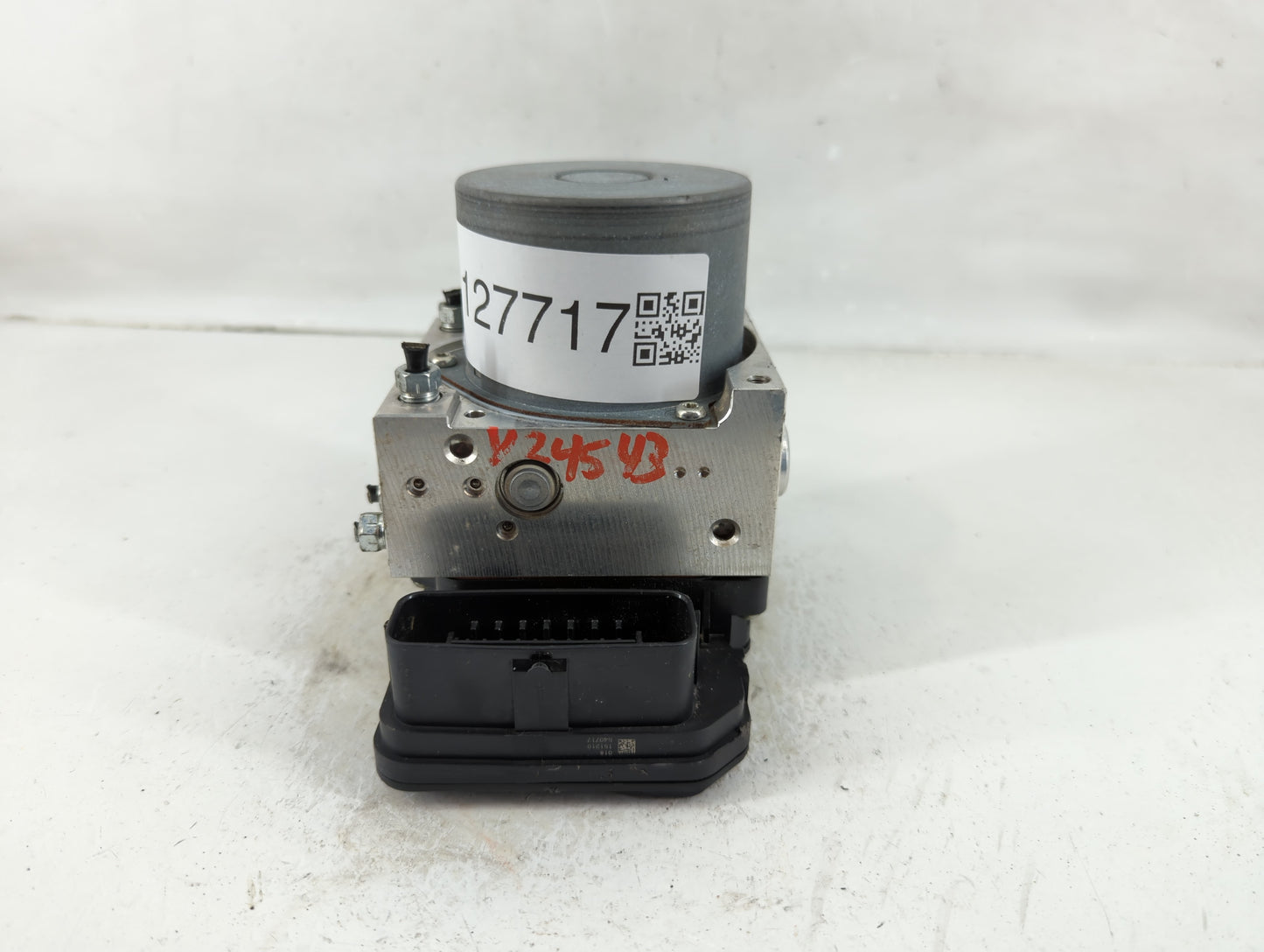 2017-2018 Toyota Rav4 ABS Pump Control Module Replacement P/N:116040-43150 89541-0R110 Fits Fits 2017 2018 OEM Used Auto Par