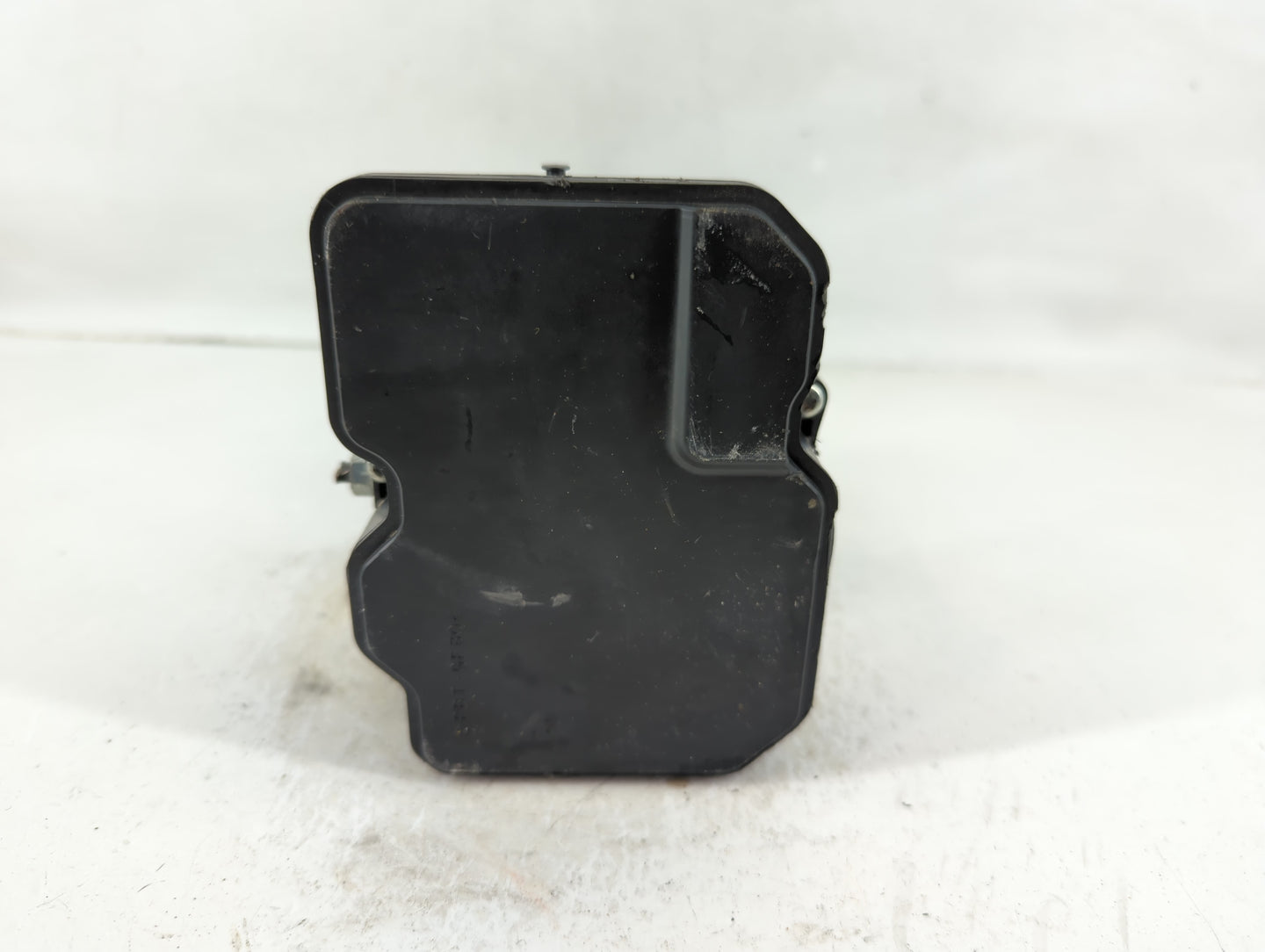 2017-2018 Toyota Rav4 ABS Pump Control Module Replacement P/N:116040-43150 89541-0R110 Fits Fits 2017 2018 OEM Used Auto Par