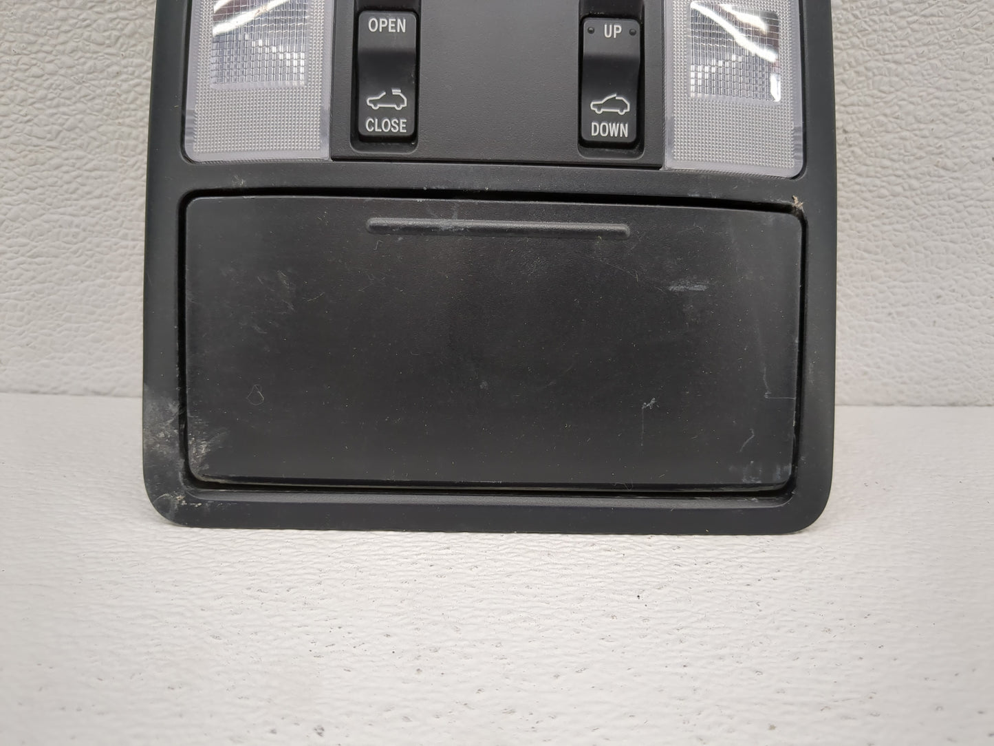 2017 Toyota Rav4 Overhead Roof Console - Oemusedautoparts1.com