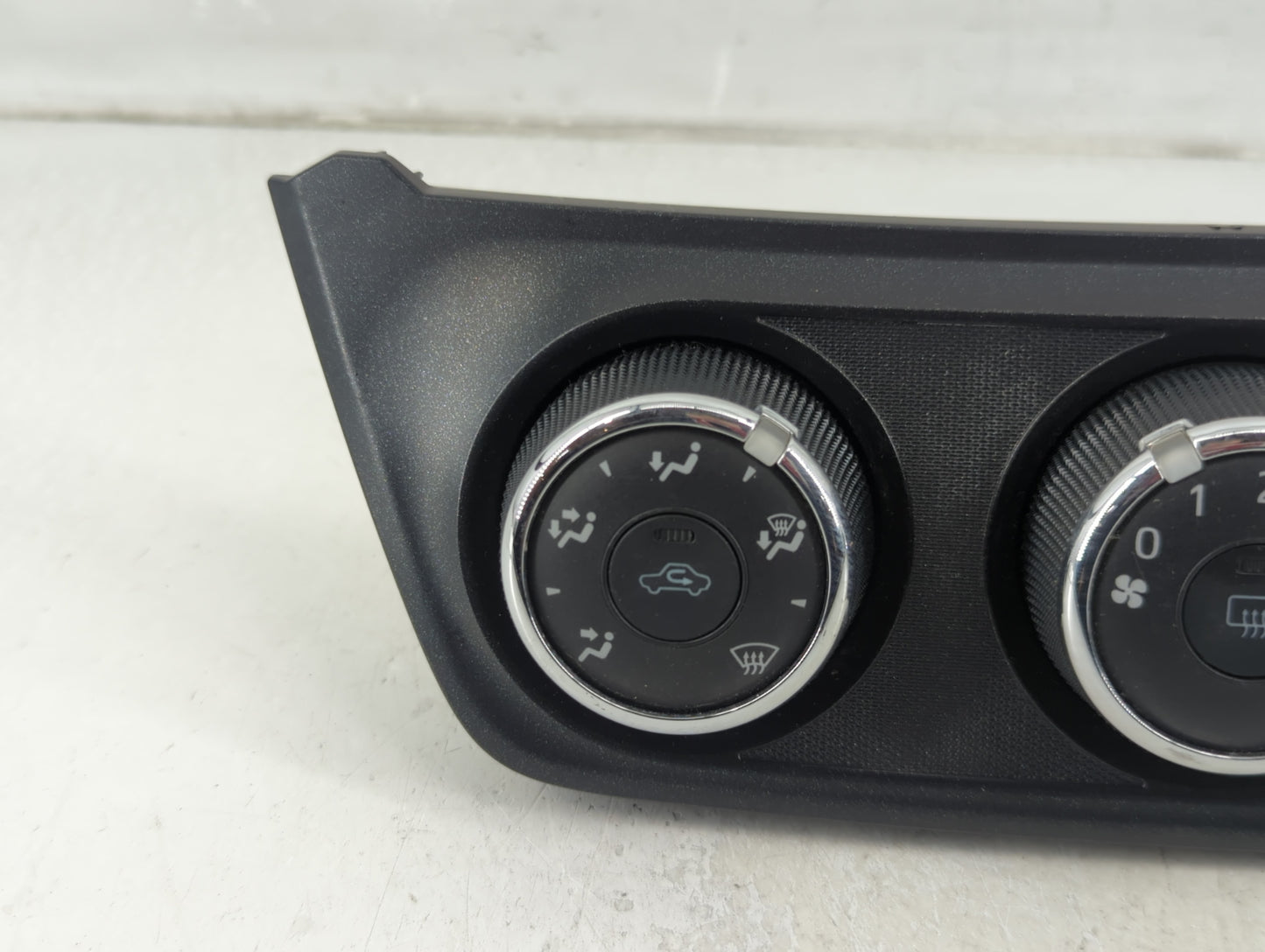 2013-2018 Toyota Rav4 Climate Control Module Temperature AC/Heater Replacement P/N:758734 Fits OEM Used Auto Parts - Oemused