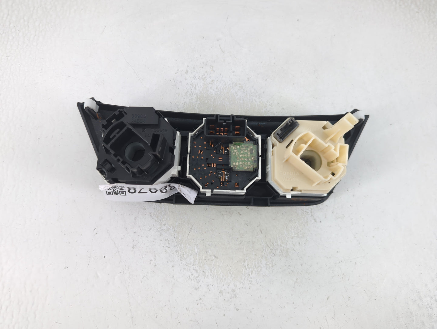 2013-2018 Toyota Rav4 Climate Control Module Temperature AC/Heater Replacement P/N:758734 Fits OEM Used Auto Parts - Oemused