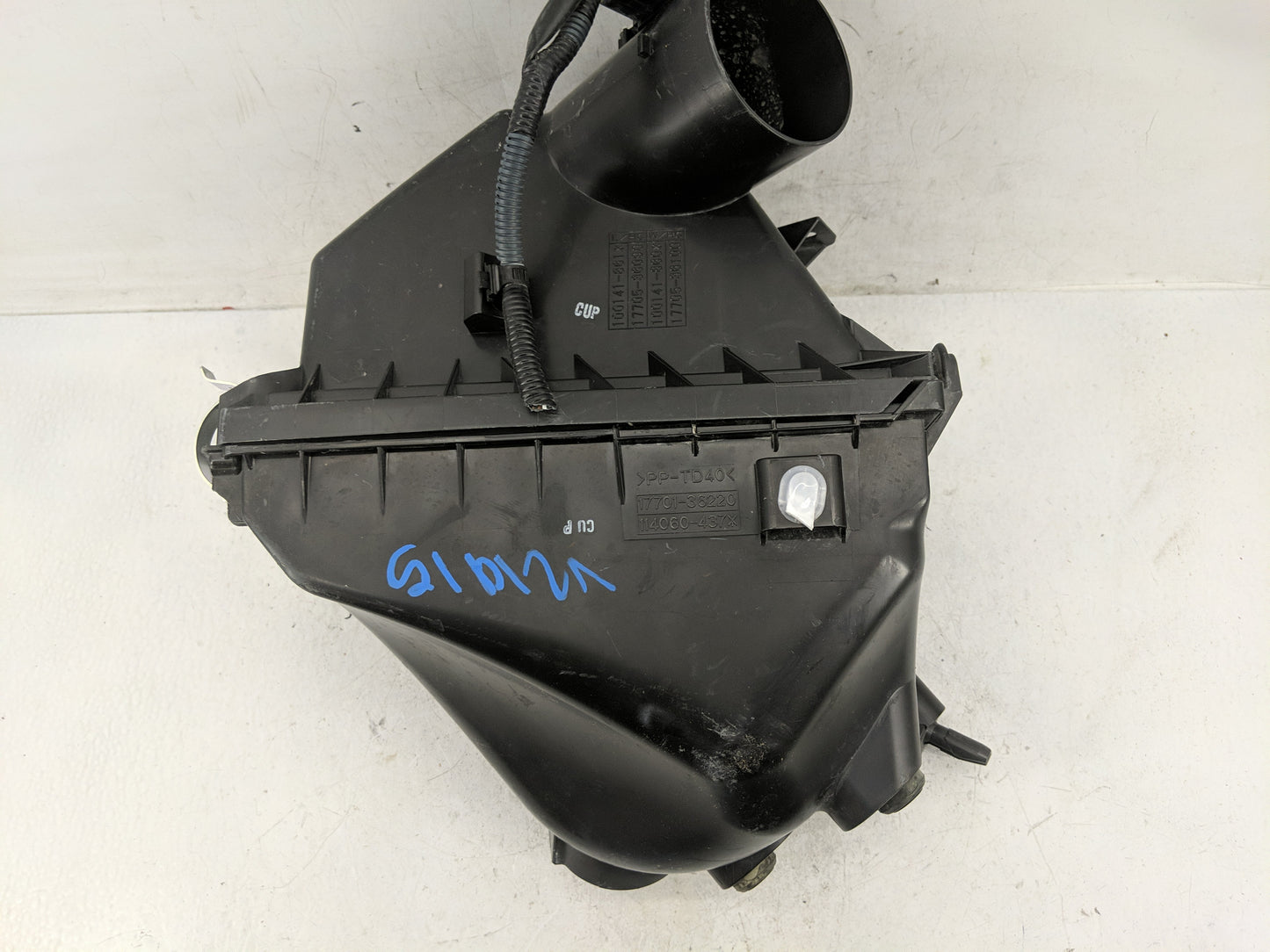 2013-2018 Toyota Rav4 Air Cleaner Intake-duct Hose Tube - Oemusedautoparts1.com