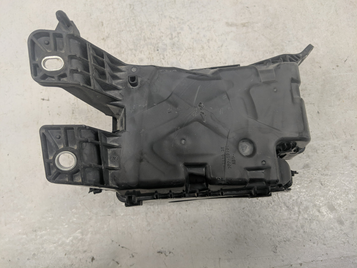 2016-2018 Toyota Rav4 Fusebox Fuse Box Panel Relay Module Fits Fits 2016 2017 2018 OEM Used Auto Parts - Oemusedautoparts1.c