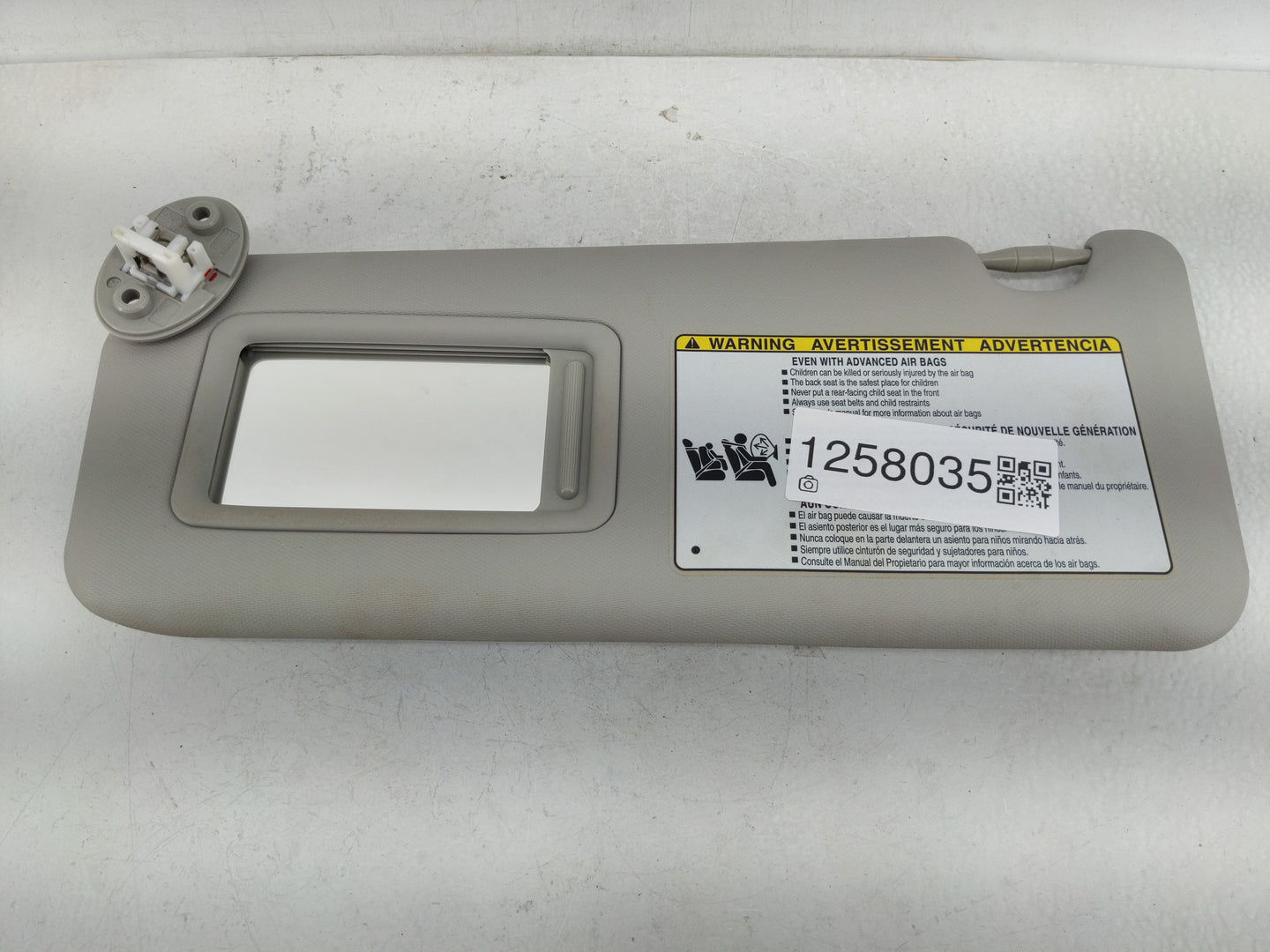 2013-2018 Toyota Rav4 Sun Visor Shade Replacement Driver Left Mirror Fits Fits 2013 2014 2015 2016 2017 2018 OEM Used Auto P