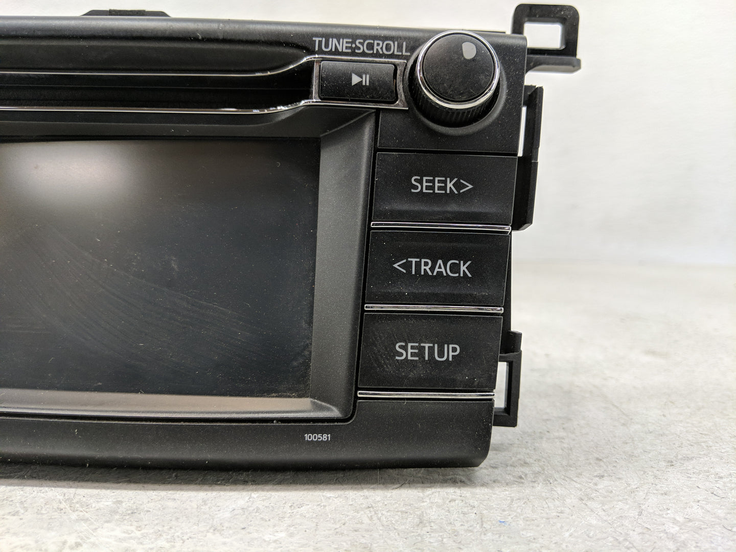 2017 Toyota Rav4 Radio AM FM Cd Player Receiver Replacement P/N:86140-0R170 Fits OEM Used Auto Parts - Oemusedautoparts1.com
