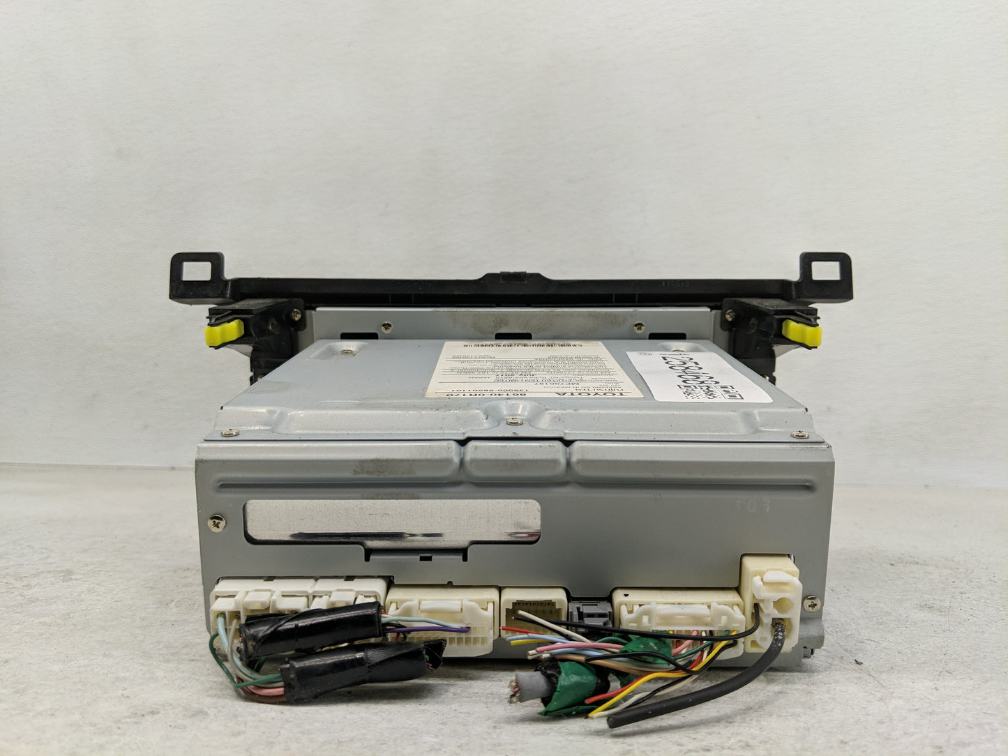2017 Toyota Rav4 Radio AM FM Cd Player Receiver Replacement P/N:86140-0R170 Fits OEM Used Auto Parts - Oemusedautoparts1.com