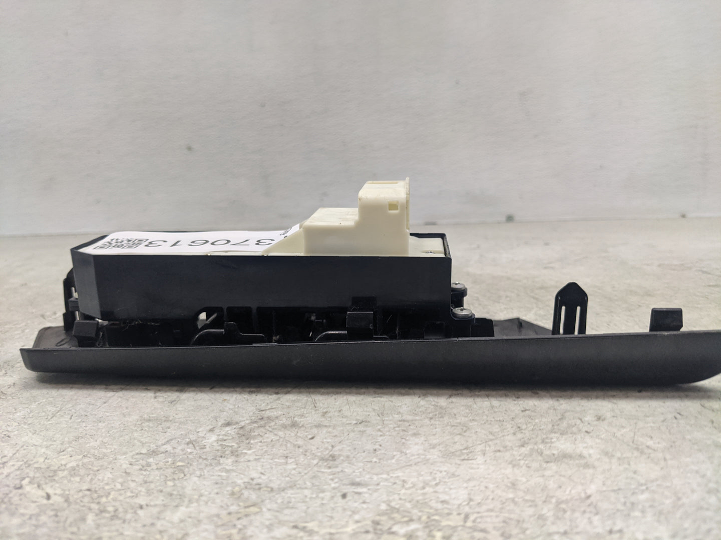 2013-2018 Toyota Rav4 Master Power Window Switch Replacement Driver Side Left Fits OEM Used Auto Parts - Oemusedautoparts1.c