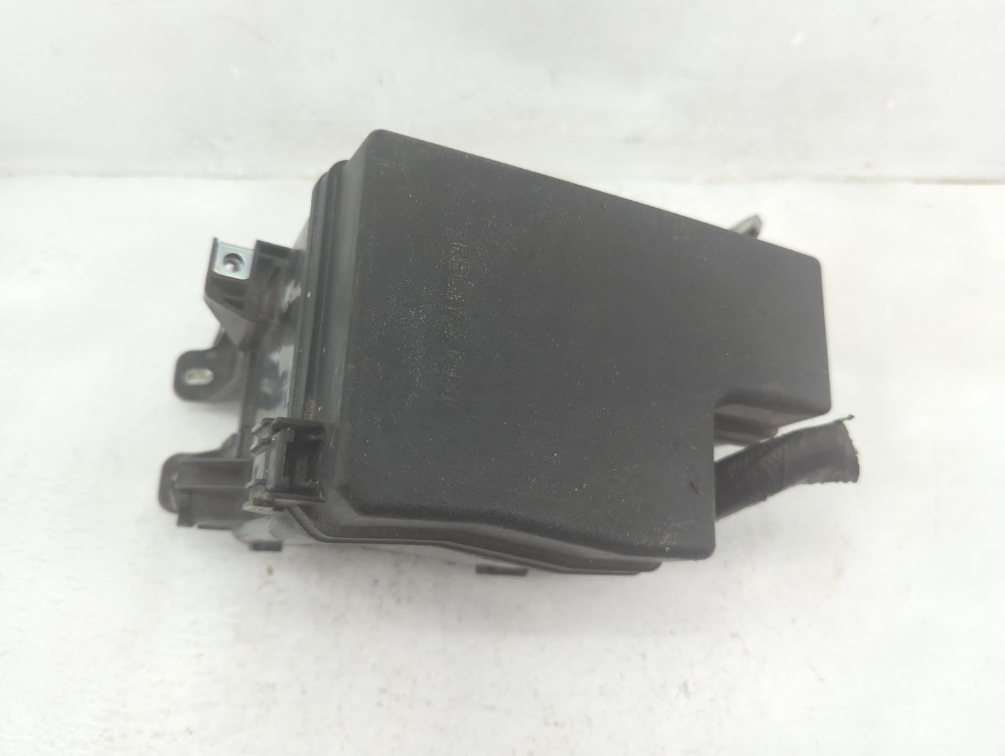 2013-2018 Toyota Rav4 Fusebox Fuse Box Panel Relay Module P/N:82662-0R160 Fits Fits 2013 2014 2015 2016 2017 2018 2019 2020 