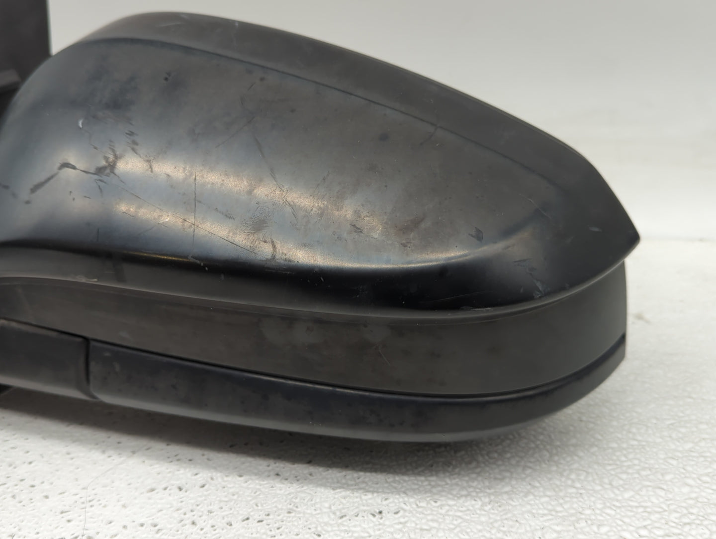 2016-2018 Toyota Rav4 Driver Side View Mirror - Left Door Mirror OEM Used - Oemusedautoparts1.com