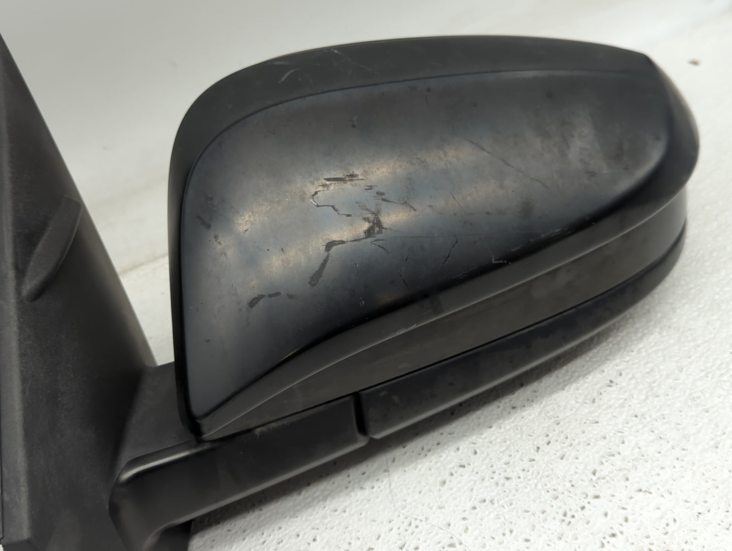2016-2018 Toyota Rav4 Driver Side View Mirror - Left Door Mirror OEM Used - Oemusedautoparts1.com