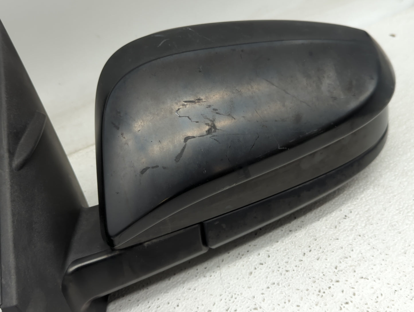 2016-2018 Toyota Rav4 Driver Side View Mirror - Left Door Mirror OEM Used - Oemusedautoparts1.com
