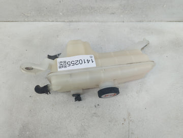 2006-2018 Toyota Rav4 Radiator Coolant Overflow Expansion Tank Bottle