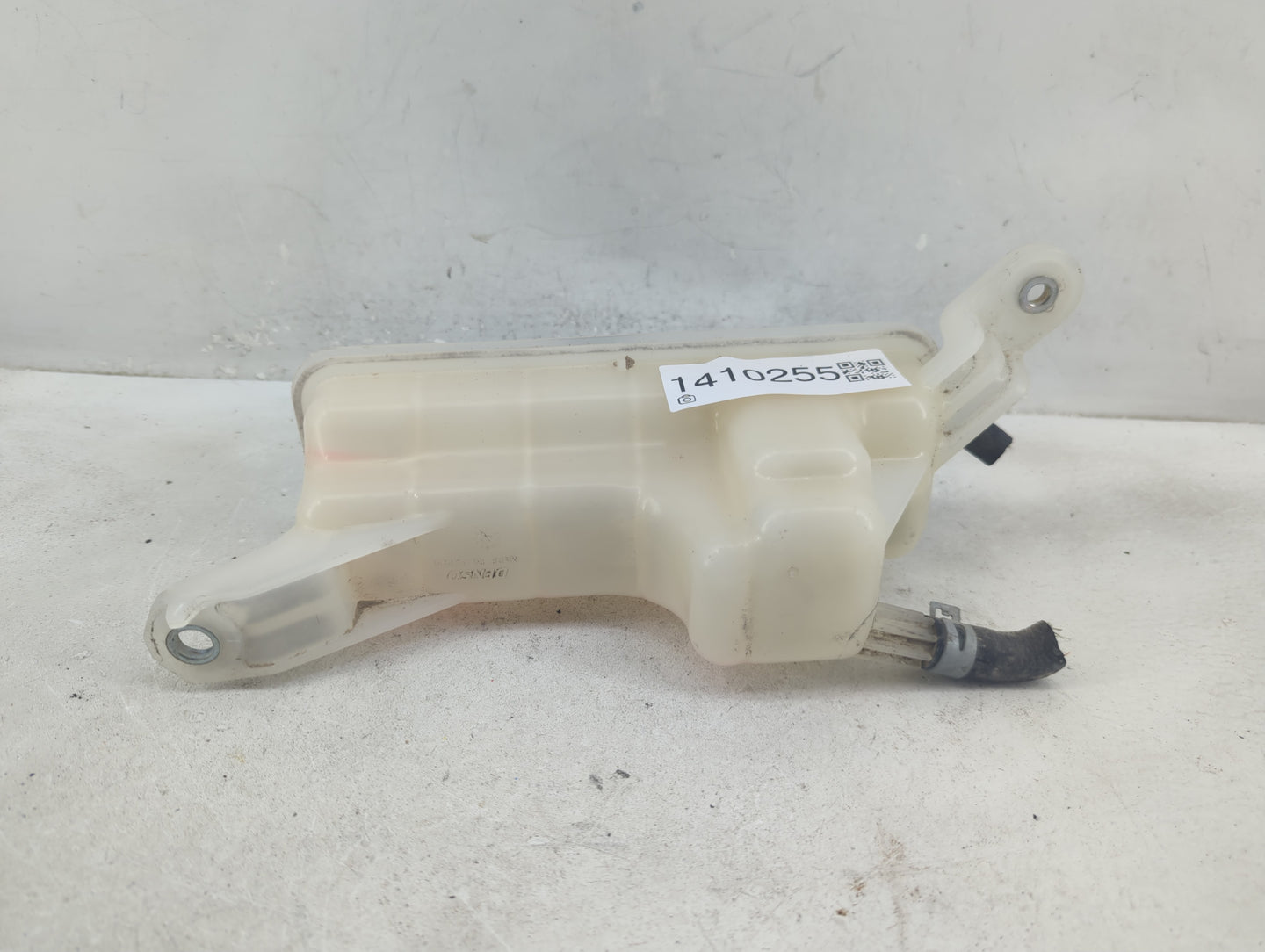2006-2018 Toyota Rav4 Radiator Coolant Overflow Expansion Tank Bottle - Oemusedautoparts1.com