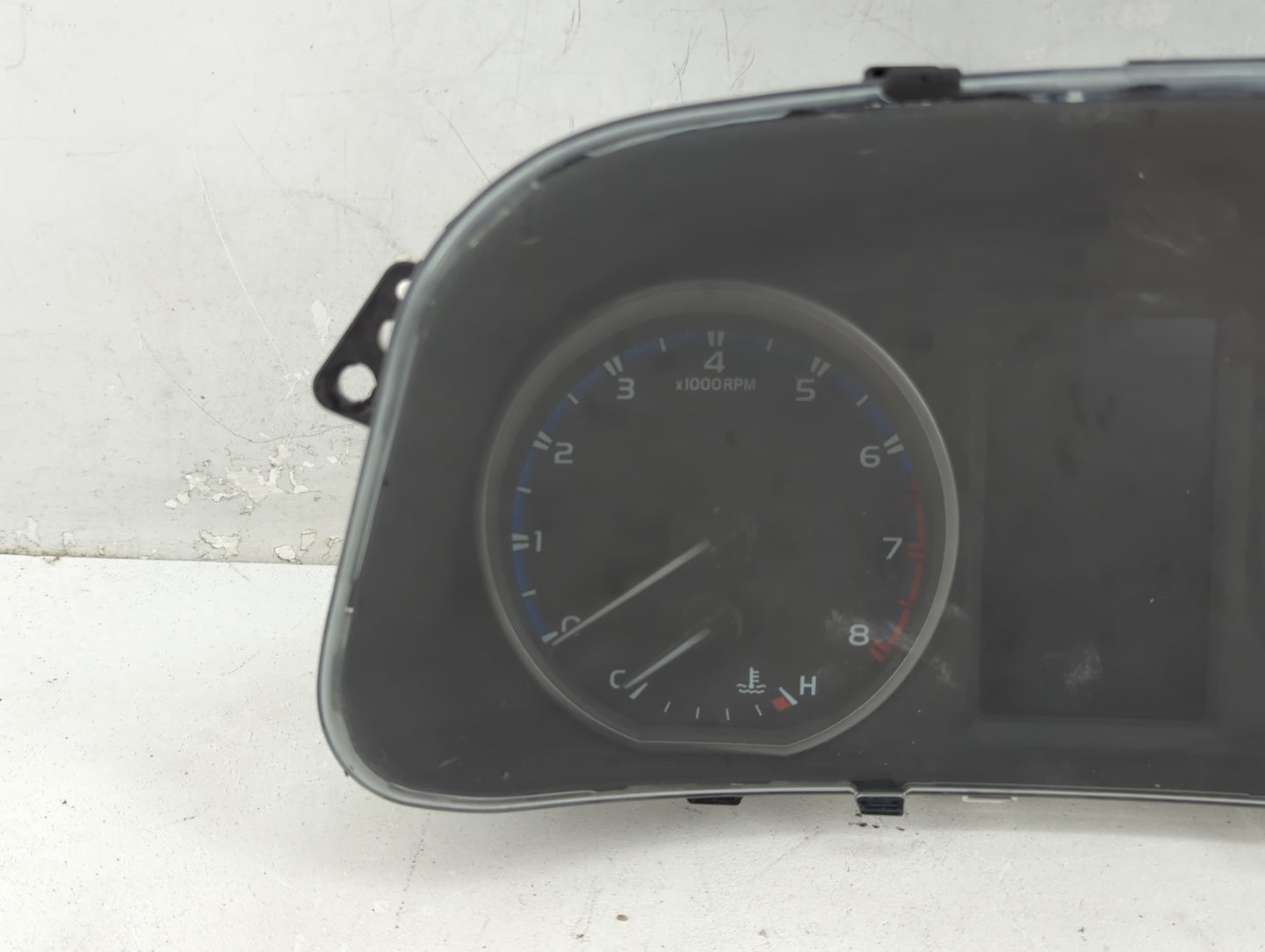 2017-2018 Toyota Rav4 Instrument Cluster Speedometer Gauges P/N:83800-42U90 Fits Fits 2017 2018 OEM Used Auto Parts - Oemuse