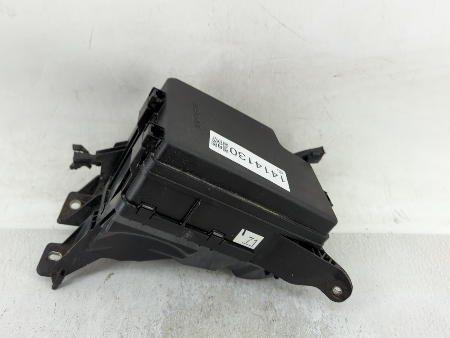 2016-2018 Toyota Rav4 Fusebox Fuse Box Panel Relay Module Fits Fits 2016 2017 2018 OEM Used Auto Parts - Oemusedautoparts1.c