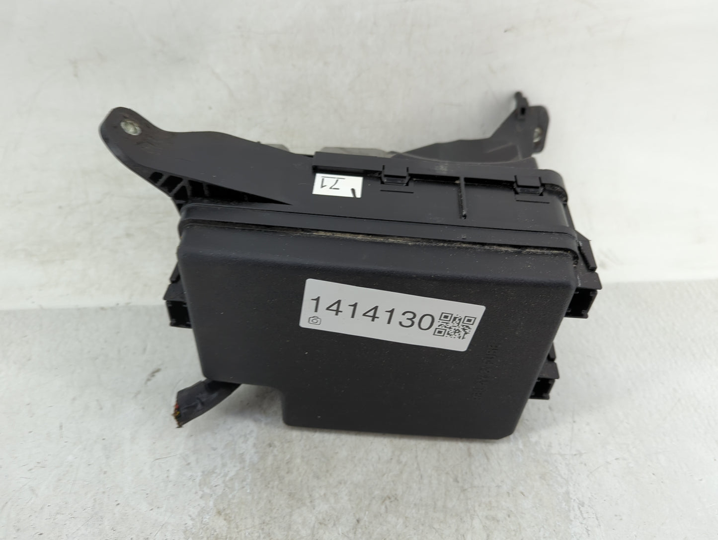 2016-2018 Toyota Rav4 Fusebox Fuse Box Panel Relay Module Fits Fits 2016 2017 2018 OEM Used Auto Parts - Oemusedautoparts1.c