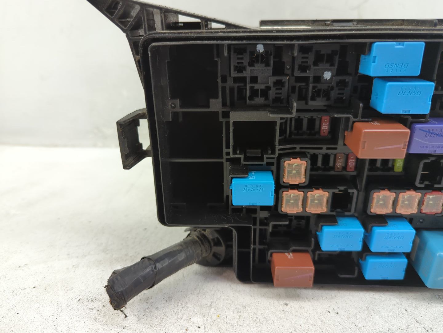 2016-2018 Toyota Rav4 Fusebox Fuse Box Panel Relay Module P/N:82662-0R190 Fits Fits 2016 2017 2018 OEM Used Auto Parts - Oem