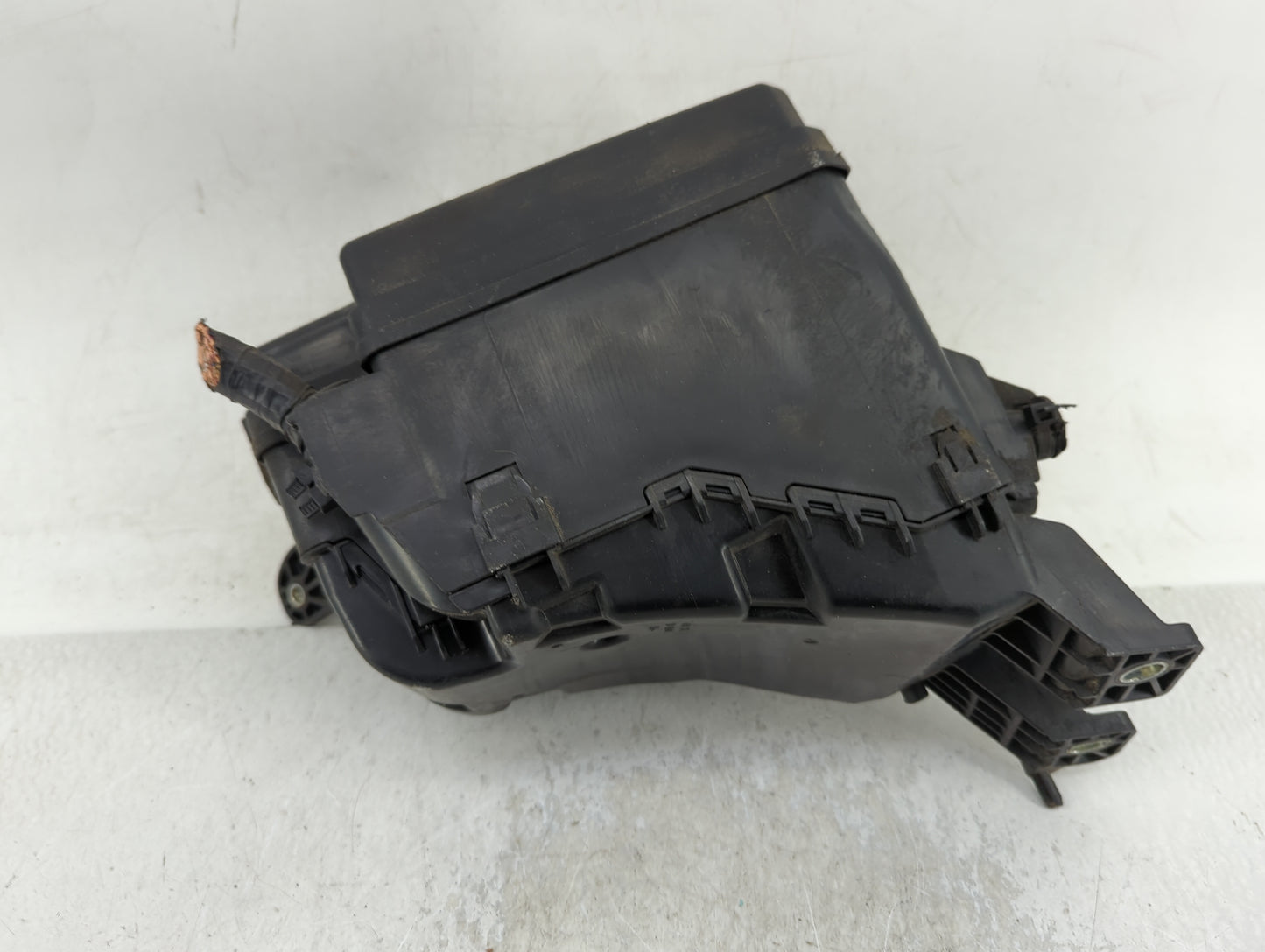 2016-2018 Toyota Rav4 Fusebox Fuse Box Panel Relay Module Fits Fits 2016 2017 2018 OEM Used Auto Parts - Oemusedautoparts1.c