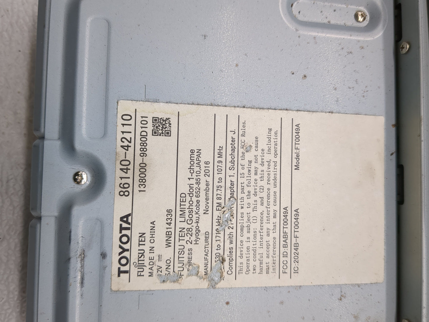 2016-2018 Toyota Rav4 Radio AM FM Cd Player Receiver Replacement P/N:86140-42110 Fits Fits 2016 2017 2018 OEM Used Auto Part