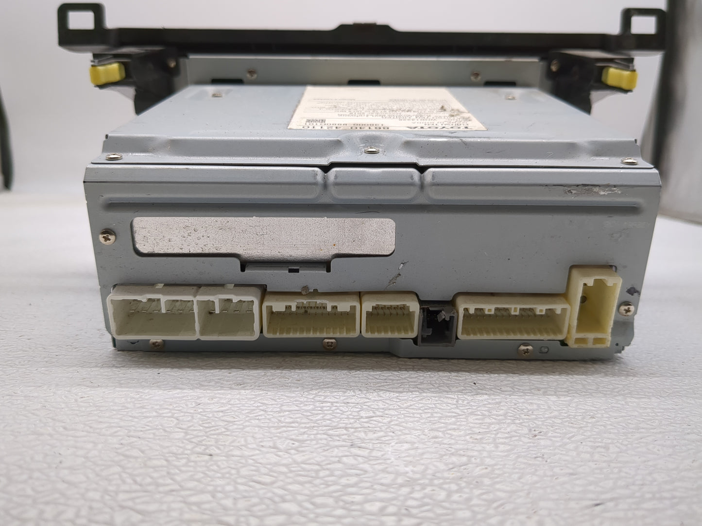 2016-2018 Toyota Rav4 Radio AM FM Cd Player Receiver Replacement P/N:86140-42110 Fits Fits 2016 2017 2018 OEM Used Auto Part