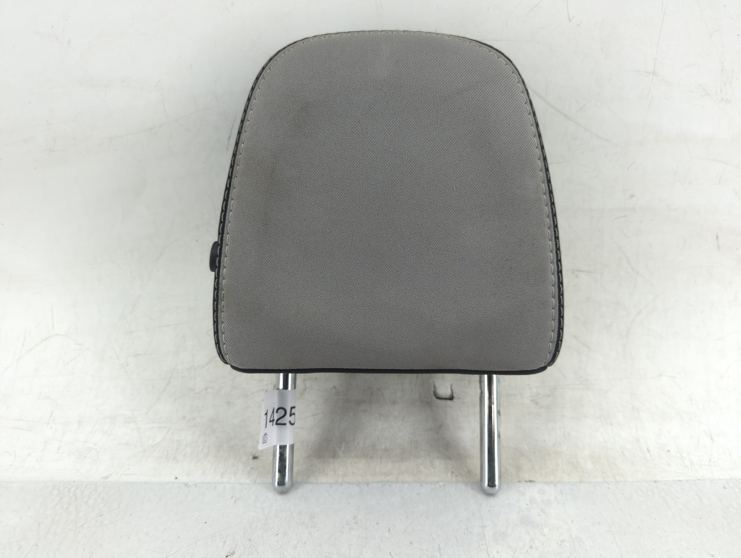2017 Toyota Rav4 Headrest Head Rest Front Driver Passenger Seat Fits OEM Used Auto Parts - Oemusedautoparts1.com