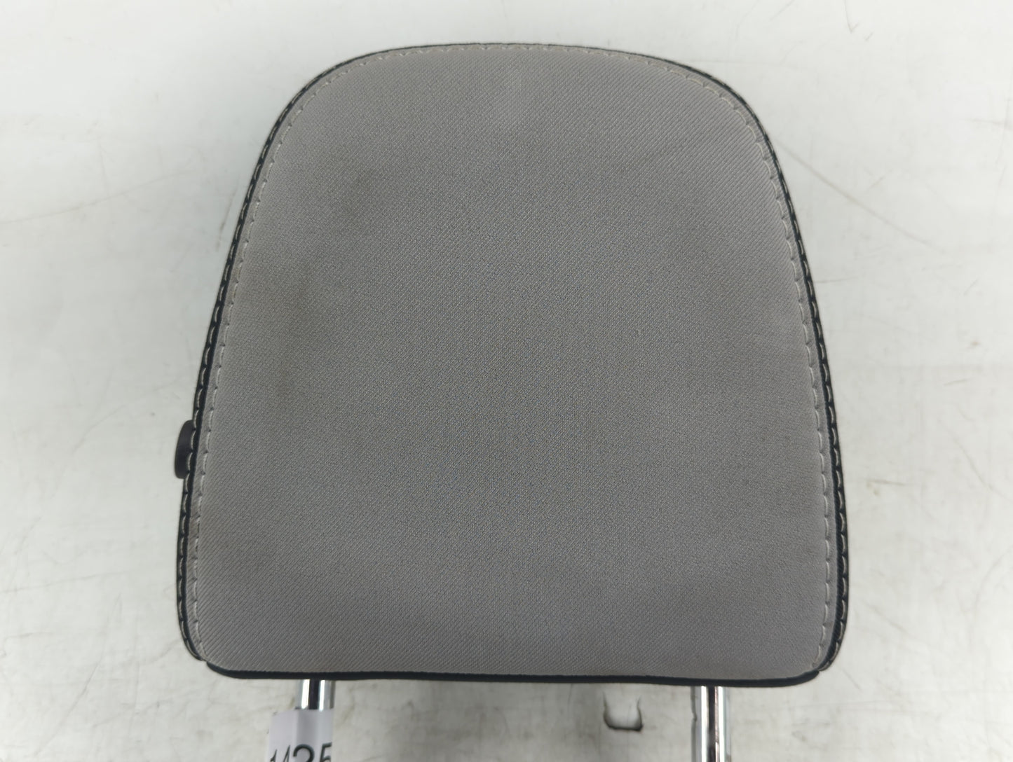 2017 Toyota Rav4 Headrest Head Rest Front Driver Passenger Seat Fits OEM Used Auto Parts - Oemusedautoparts1.com