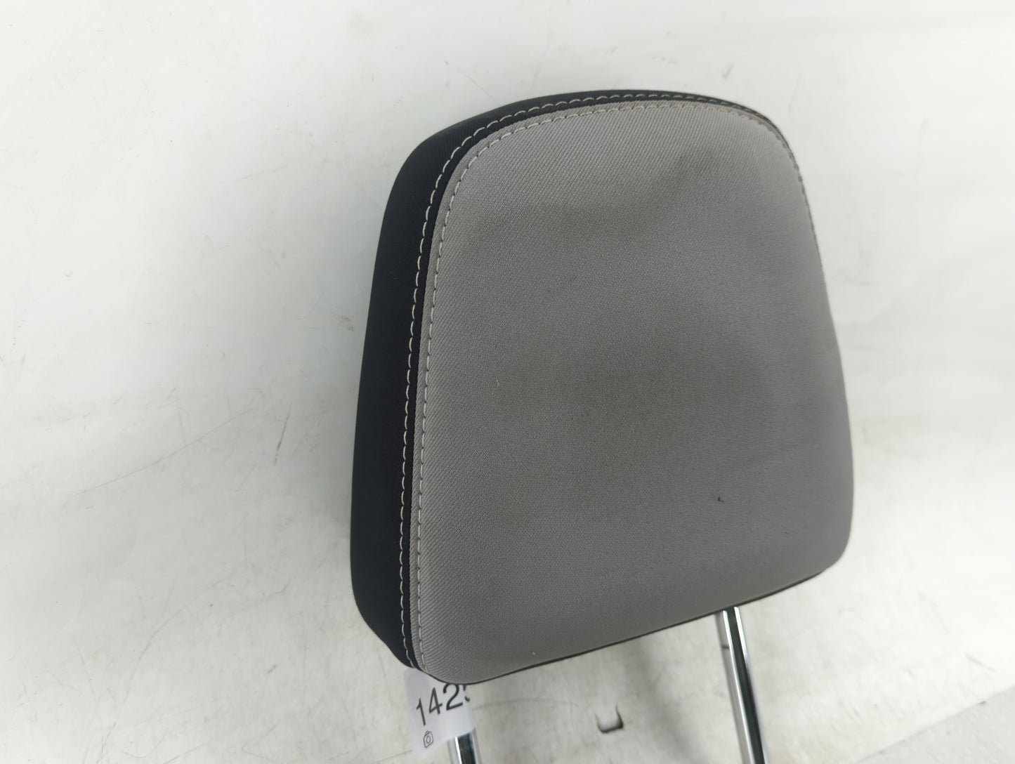 2017 Toyota Rav4 Headrest Head Rest Front Driver Passenger Seat Fits OEM Used Auto Parts - Oemusedautoparts1.com