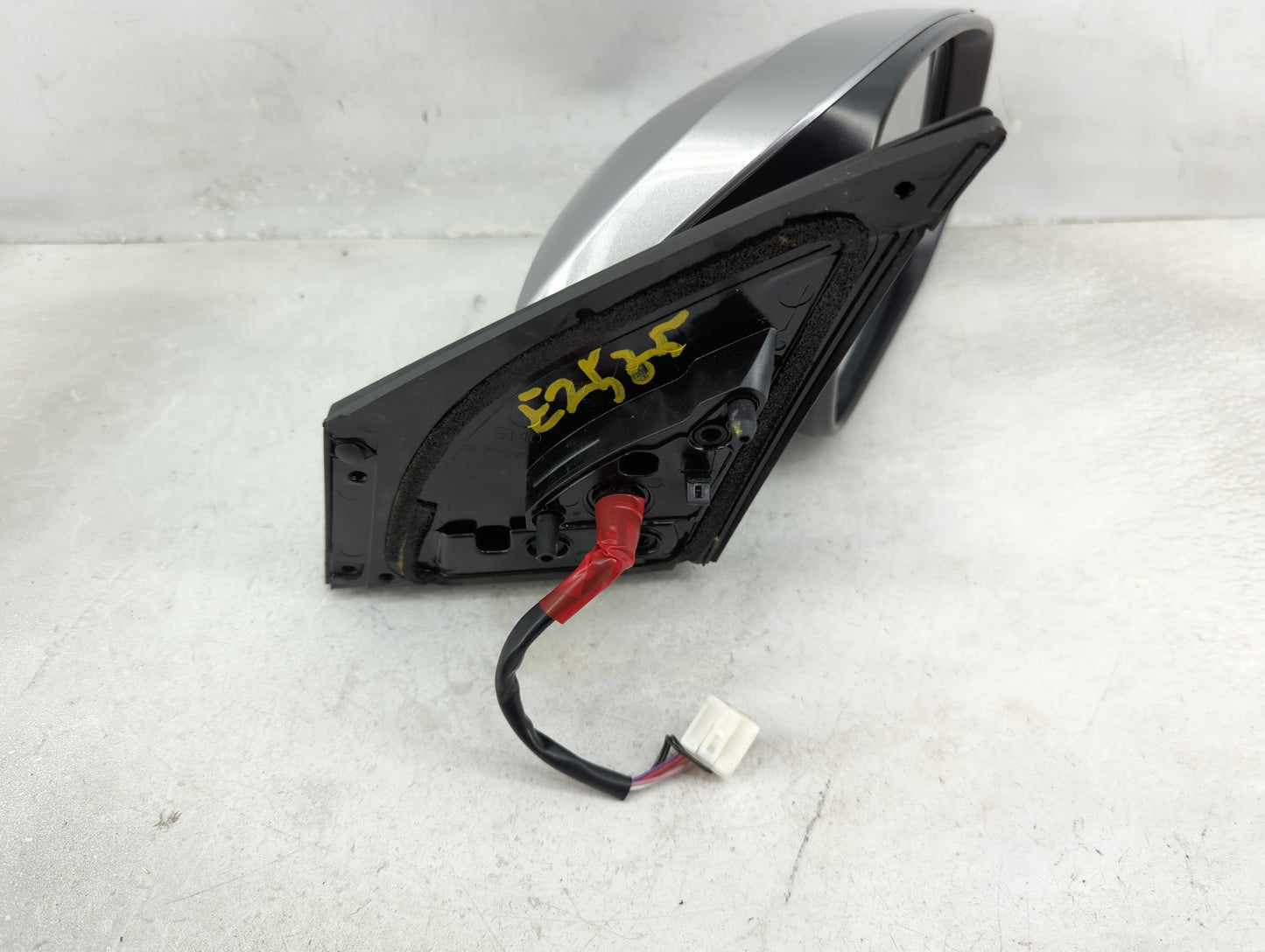 2016-2018 Toyota Rav4 Passenger Side View Mirror - Right Door Mirror OEM Used - Oemusedautoparts1.com