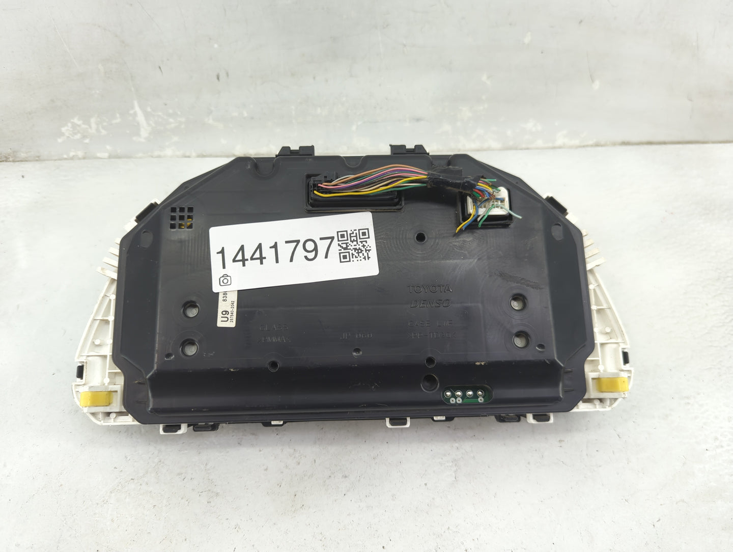 2017-2018 Toyota Rav4 Instrument Cluster Speedometer Gauges P/N:83800-42U90 257540-2042 Fits Fits 2017 2018 OEM Used Auto Pa