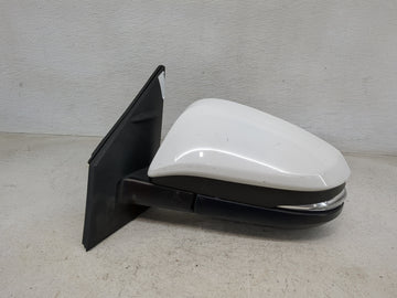 2017 Toyota Rav4 Driver Side View Mirror - Left Door Mirror OEM Used - Oemusedautoparts1.com