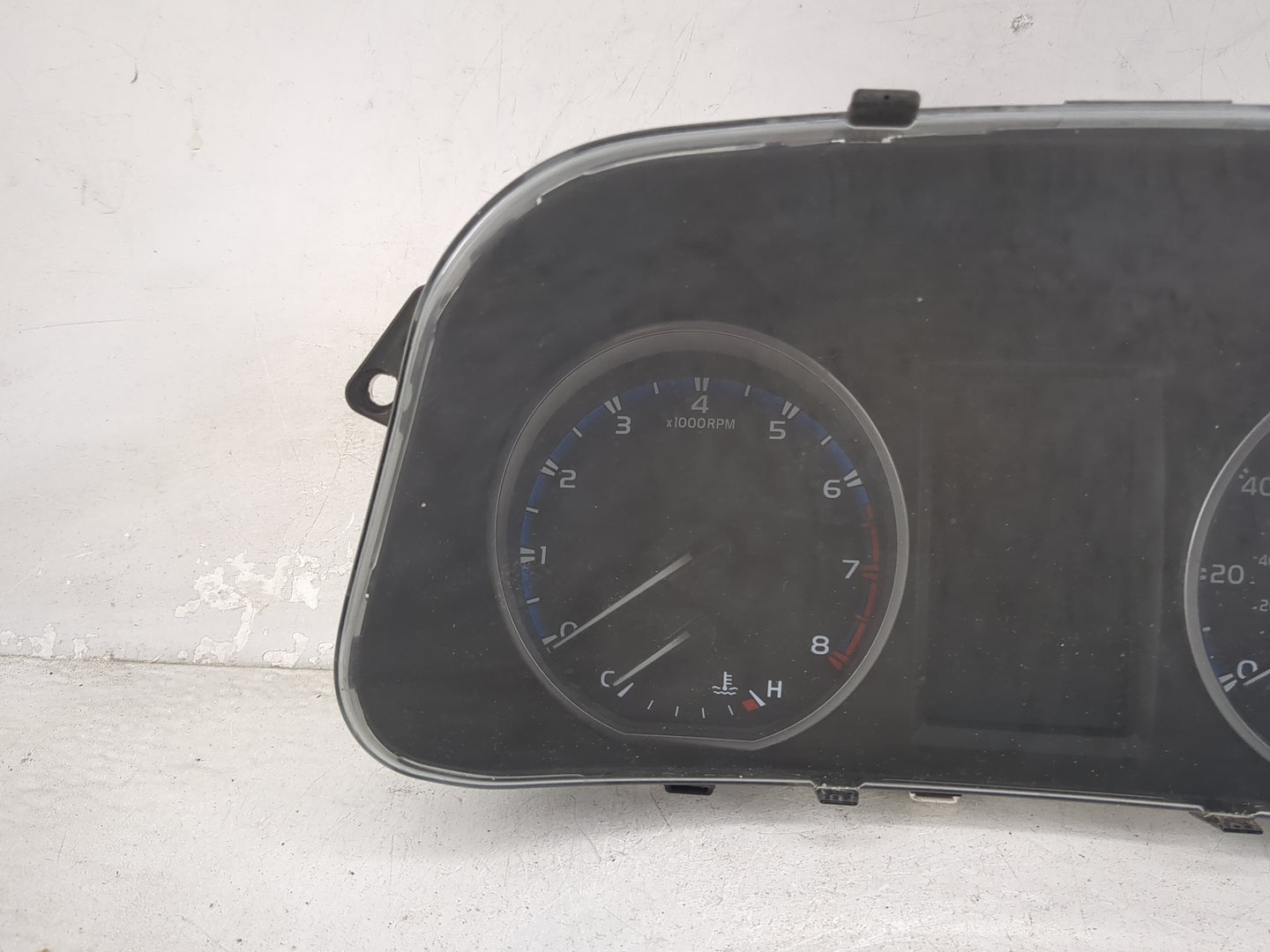 2017-2018 Toyota Rav4 Instrument Cluster Speedometer Gauges P/N:83800-42U90 Miles:98K Fits Fits 2017 2018 OEM Used Auto Part