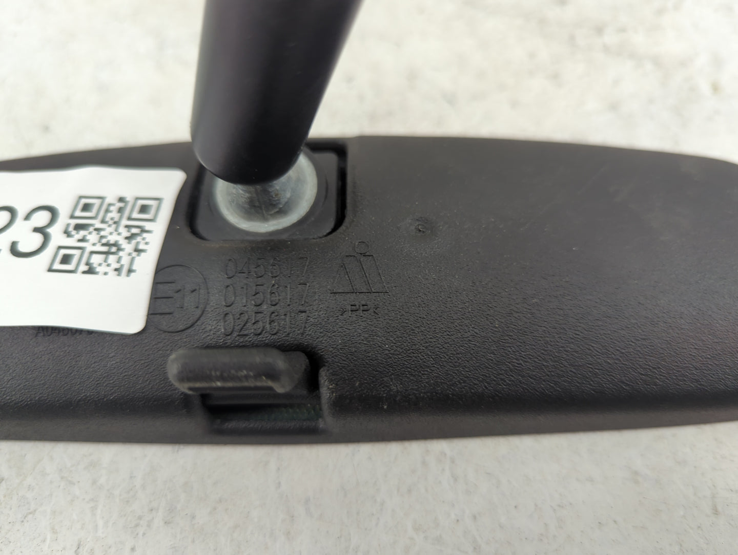2016-2022 Toyota Rav4 Interior Rear View Mirror Replacement OEM P/N:045617 015617 Fits Fits 2016 2017 2018 2019 2020 2021 20