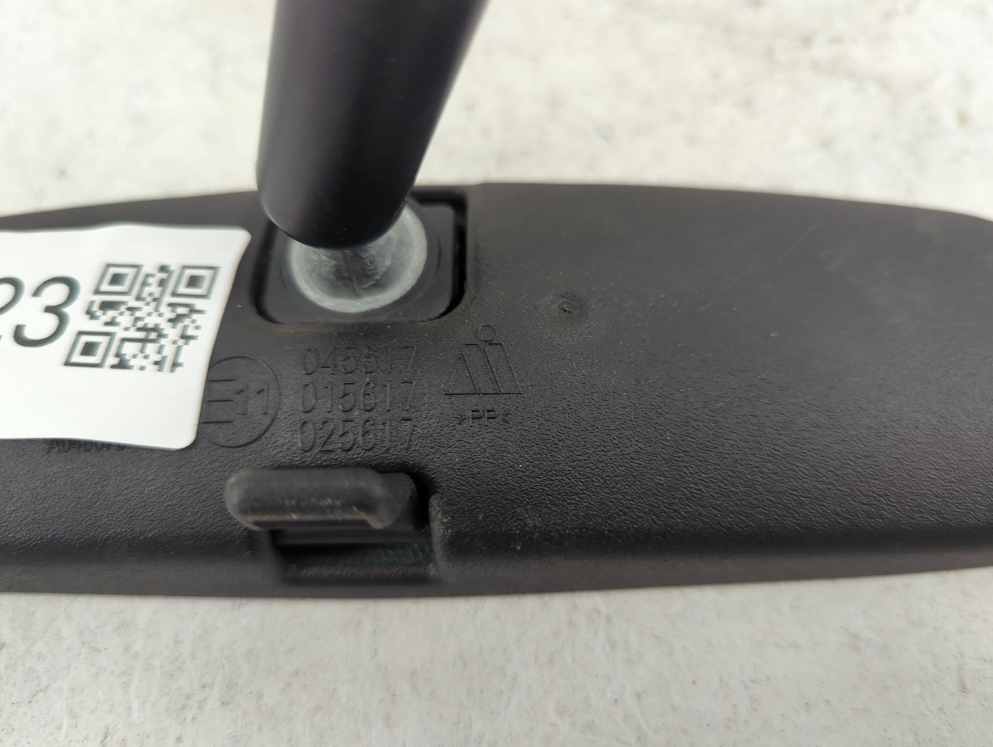 2016-2022 Toyota Rav4 Interior Rear View Mirror Replacement OEM P/N:045617 015617 Fits Fits 2016 2017 2018 2019 2020 2021 20