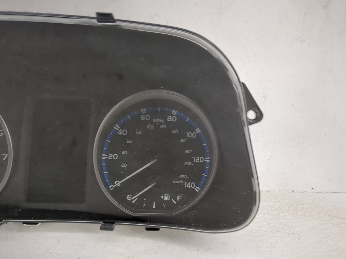 2017-2018 Toyota Rav4 Instrument Cluster Speedometer Gauges P/N:83800-0R410-00 TN257540-2052 Miles: Fits Fits 2017 2018 OEM 