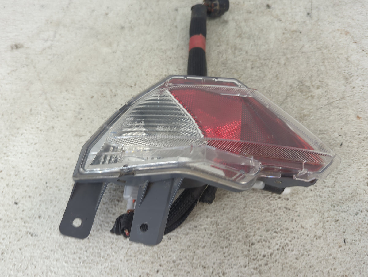 2017 Toyota Rav4 Third Brake Light Tail Light - Oemusedautoparts1.com